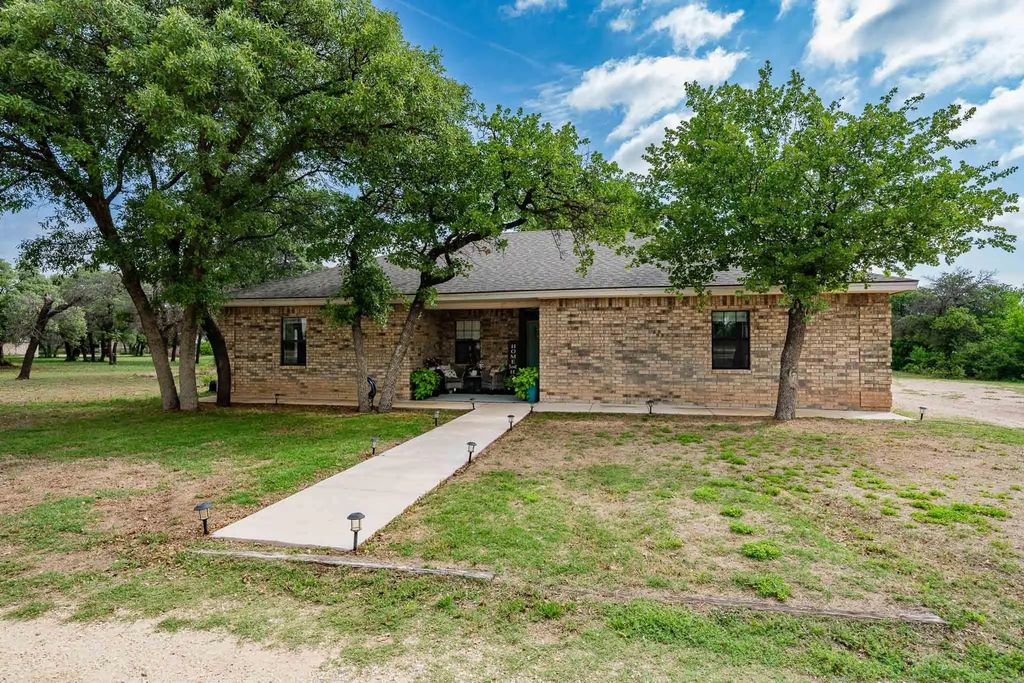 8248 Us Highway 277 S, Hawley