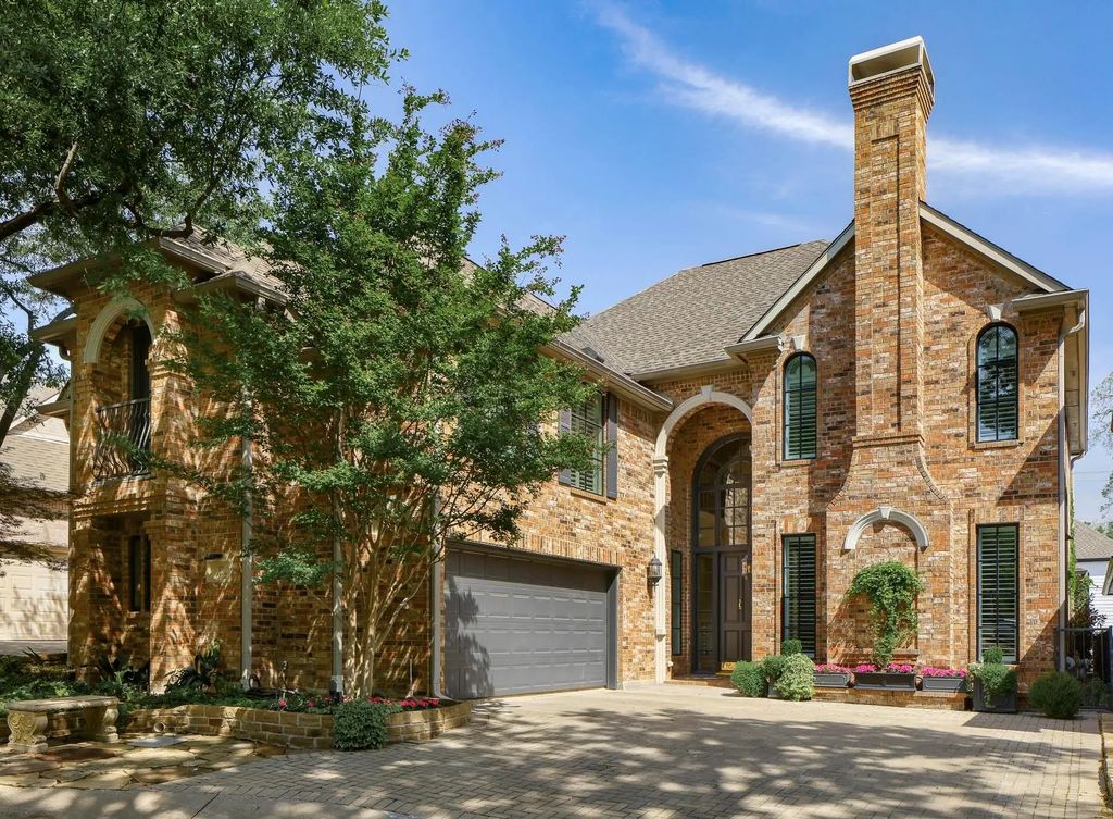 17 Ashton Court, Dallas