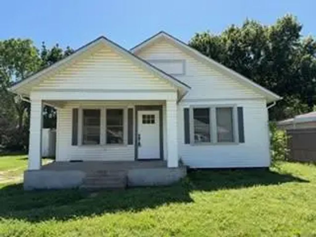 312 Small Street, Bowie