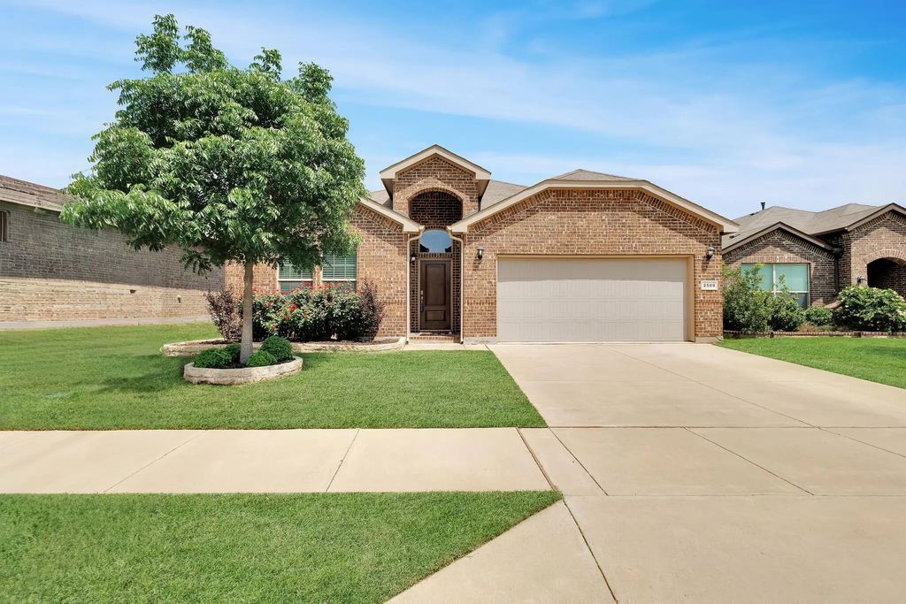2509 Indian Head Drive, Fort Worth