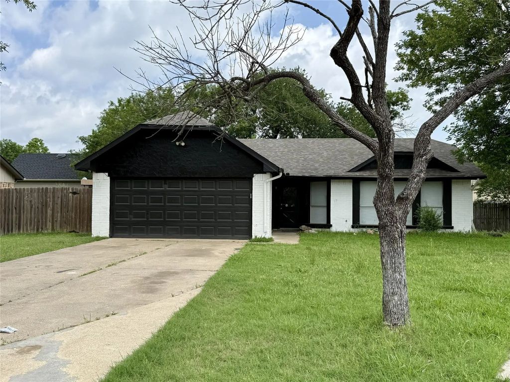 1213 Garden Terrace Drive, Irving