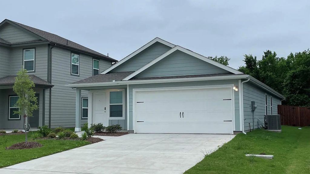 555 Bluejack Drive, Royse City