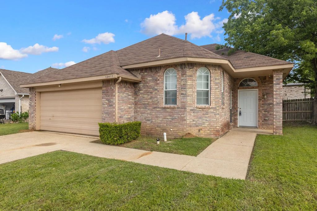 12411 Summer Hill Drive, Balch Springs