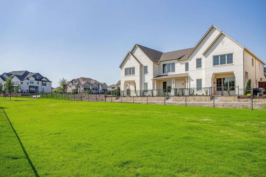 13837 Carnegie Drive, Fort Worth