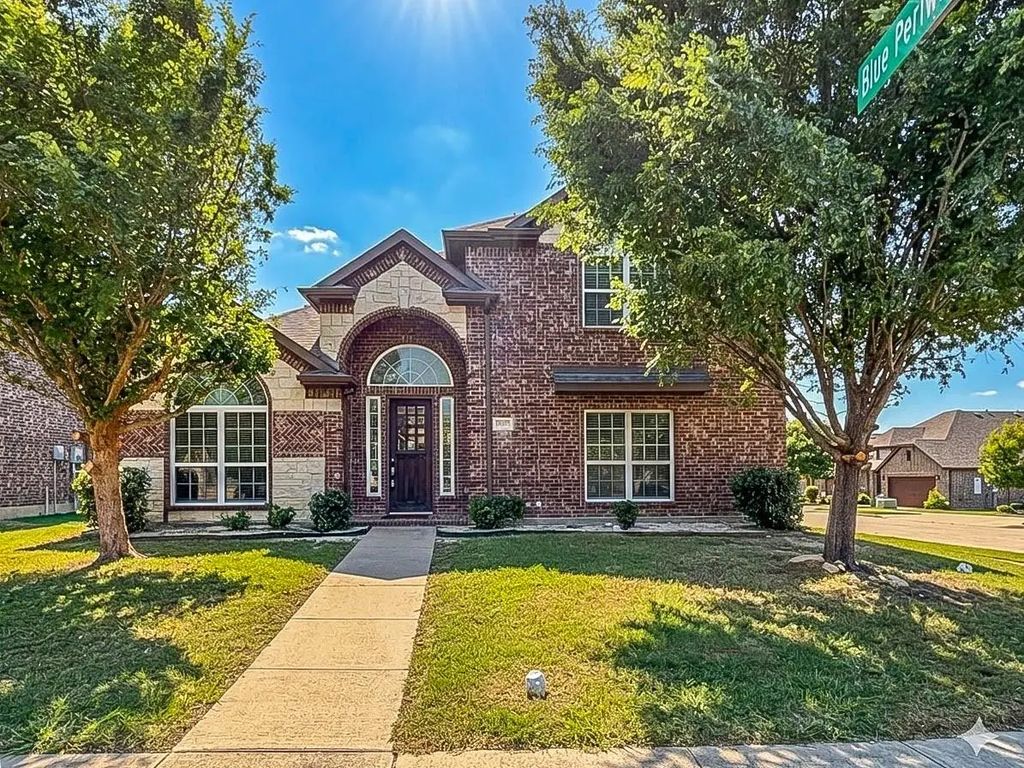 8300 Meadow Sweet Lane, Fort Worth