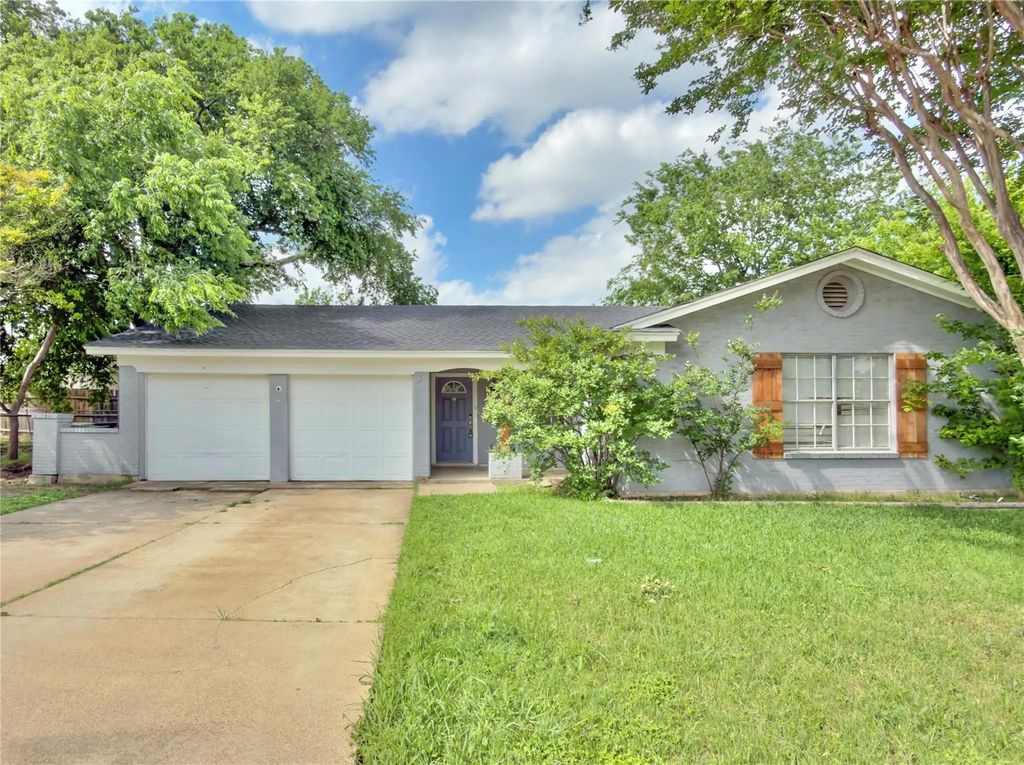 1915 Chalice Road, Arlington