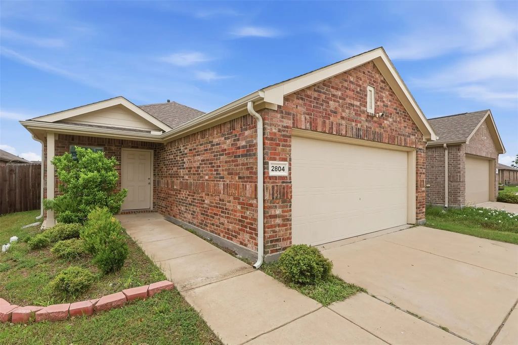 2804 Highgarden Trail, Crandall