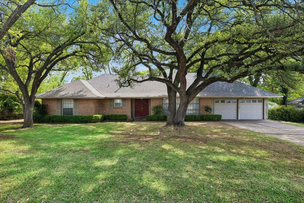 3713 Kimberly Lane, Fort Worth