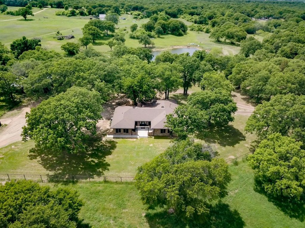 151 Private Road 1989, Chico