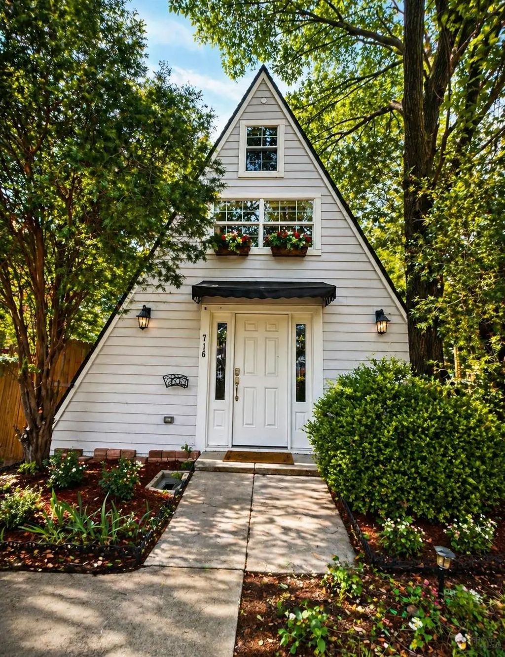 716 Lakeland Road, Lake Dallas