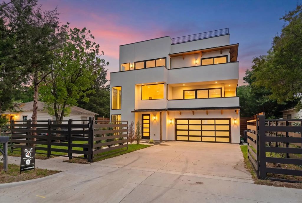 3321 Coronet Boulevard, Dallas