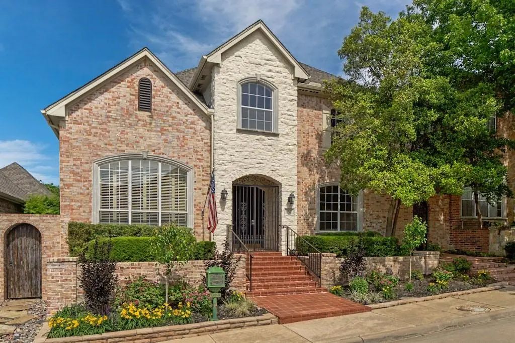 8623 Royalbrook Court, Dallas
