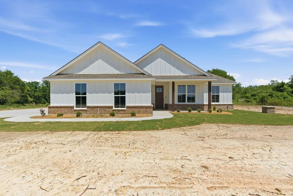 109 Graystone, Weatherford