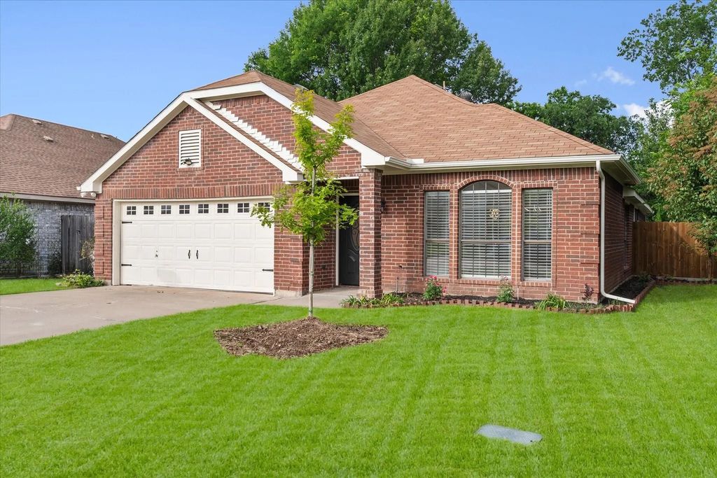 7009 Bentley Avenue, Fort Worth