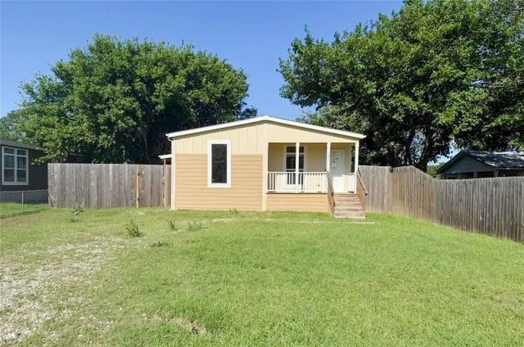 1717 Gale Drive, Pelican Bay