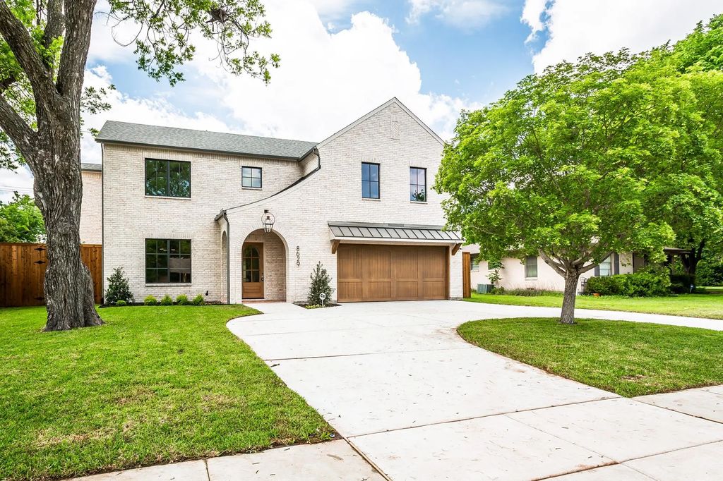 8629 Lockhaven Drive, Dallas