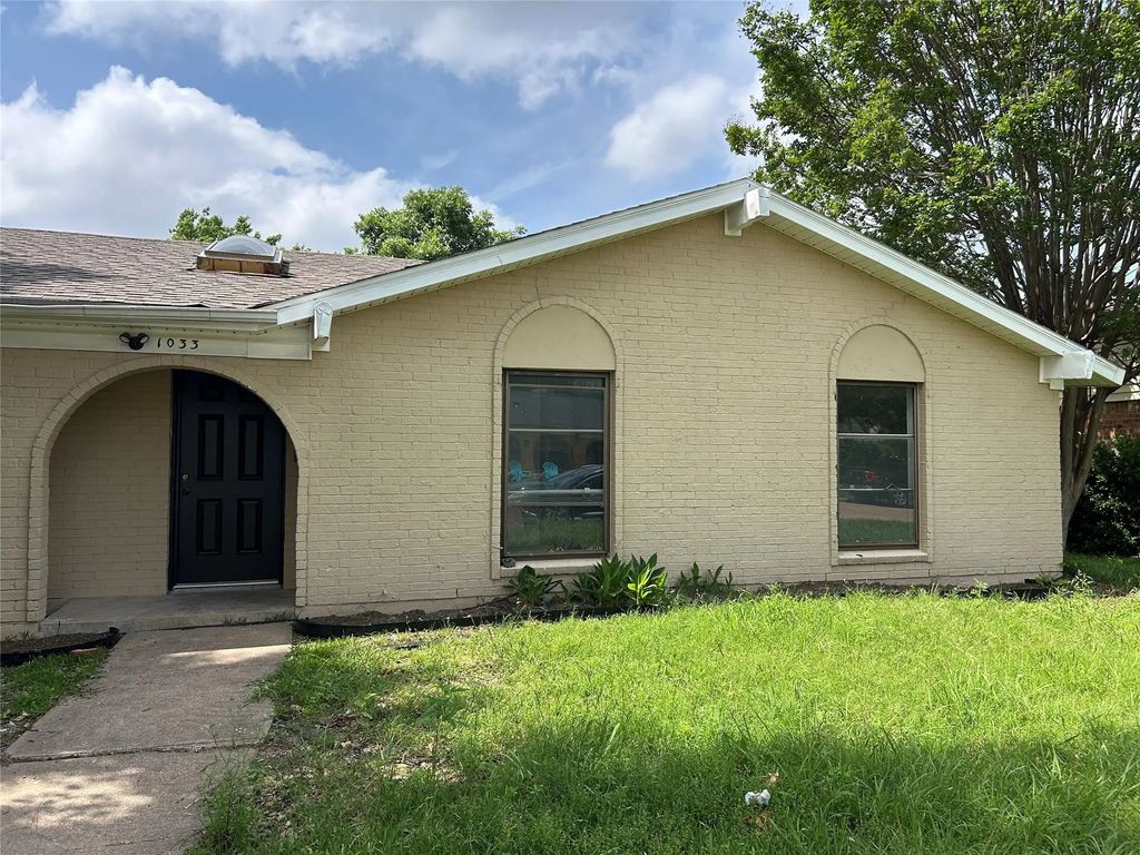 1033 Rockledge Drive, Garland