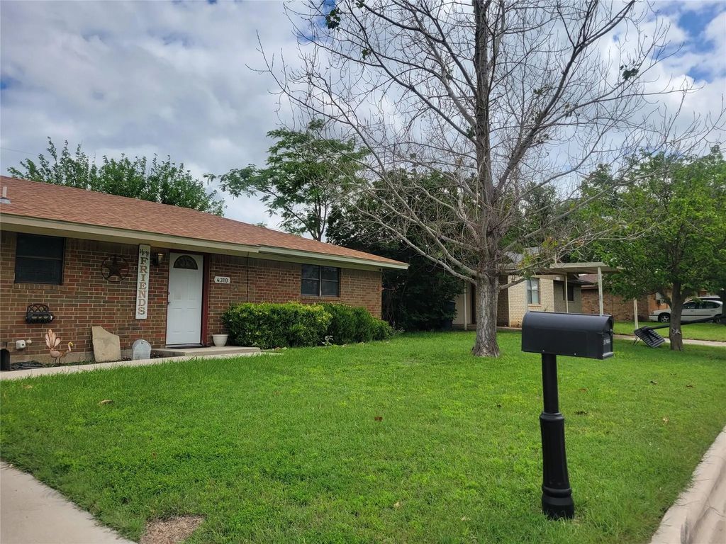 4310 Brookdale Drive, Brownwood