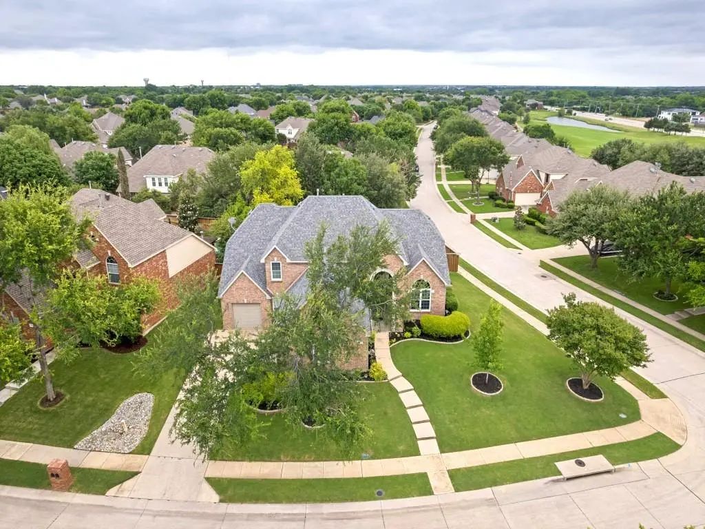 8909 Preston Wood Drive, McKinney