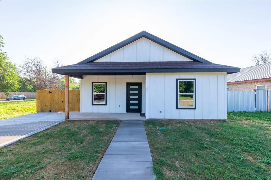 1309 Chestnut Street, Abilene