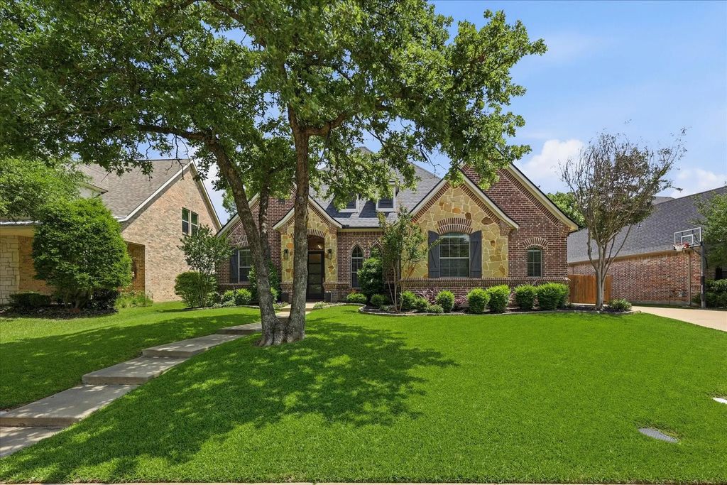 3408 Comanche Trail, Hurst