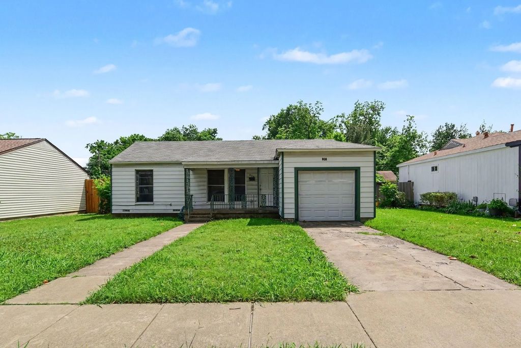 808 Lilac Drive, Garland