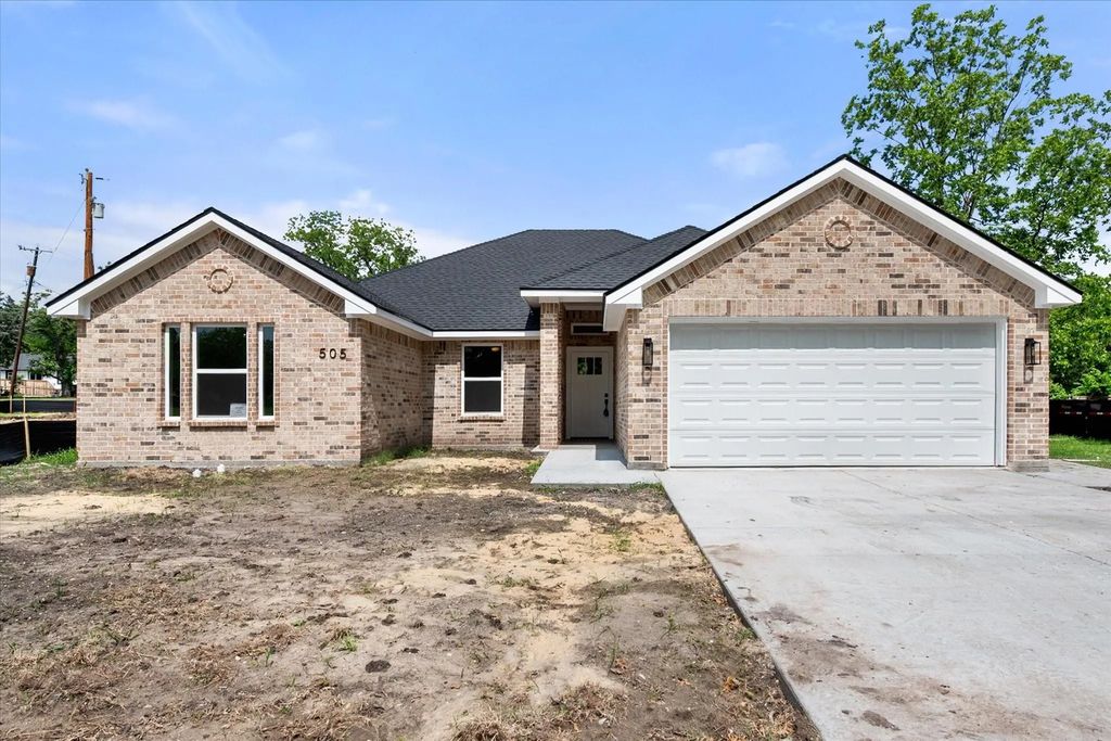 505 S 36th Street, Corsicana