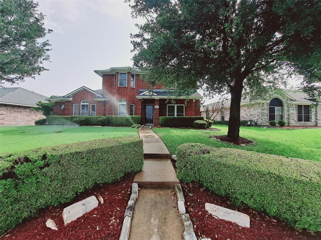 1534 Chapman Drive, Lancaster