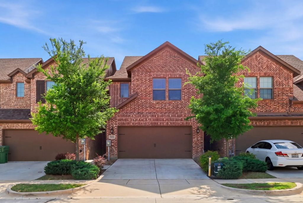 3621 Harebell Drive, Carrollton