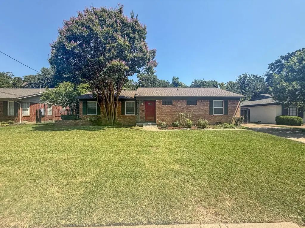 6461 Danbury Lane, Dallas
