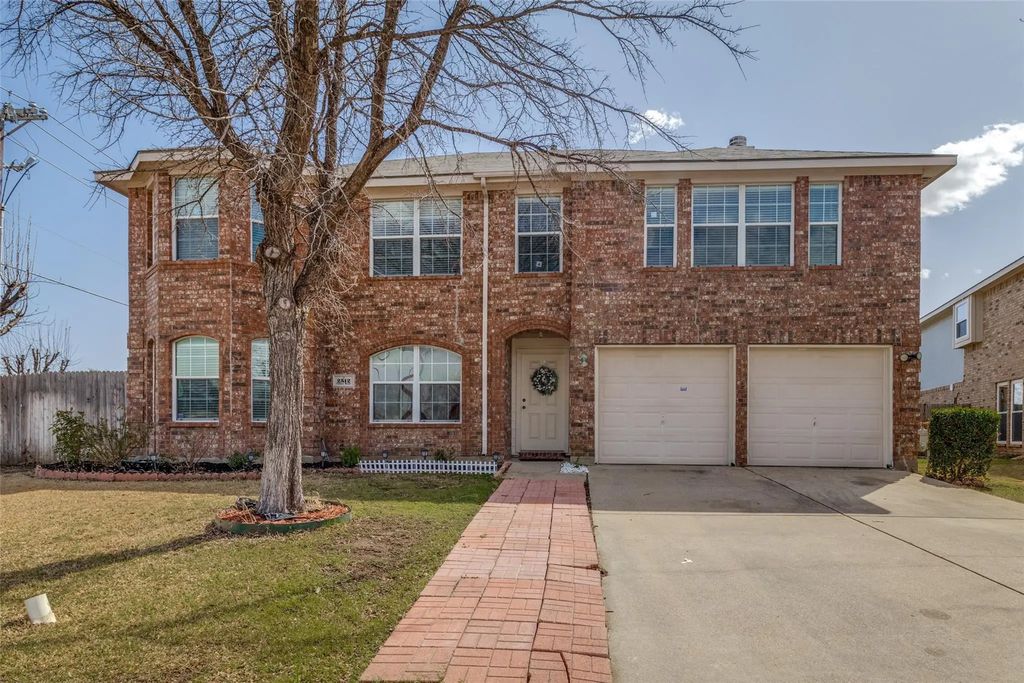 2512 Calico Rock Drive, Fort Worth