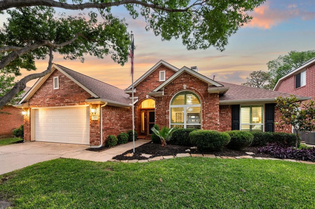 5406 Timber Park Drive, Flower Mound
