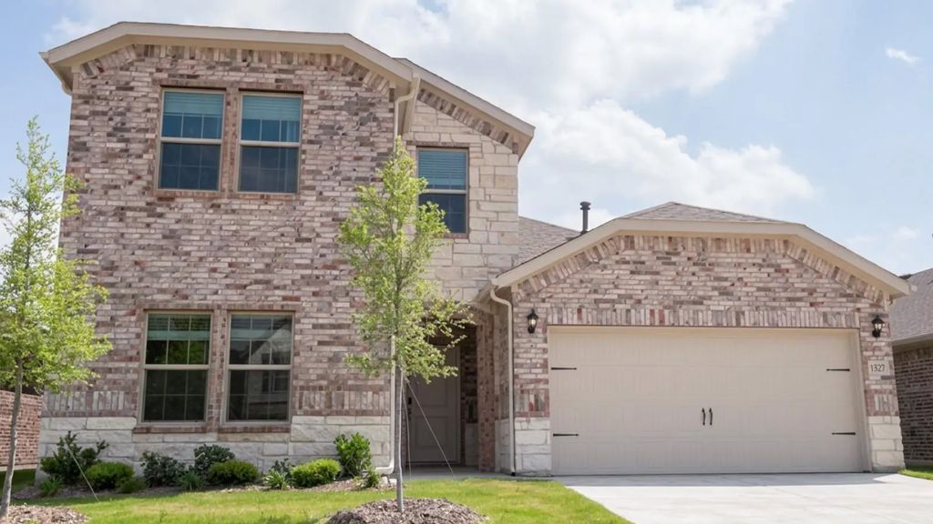 1327 Taggart Street, Royse City