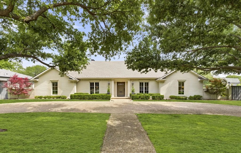 7043 Prestonshire Lane, Dallas