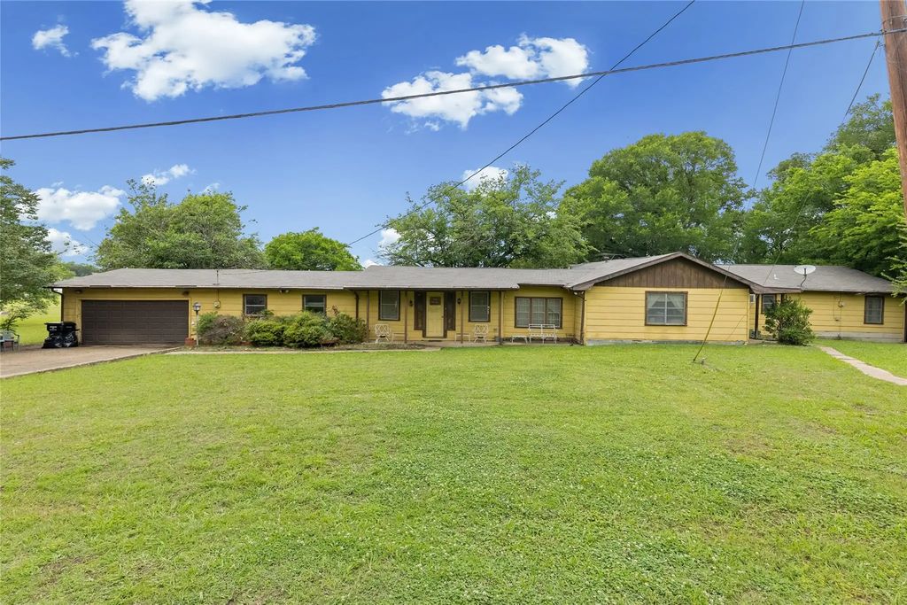 533 Ideal Circle, Quinlan