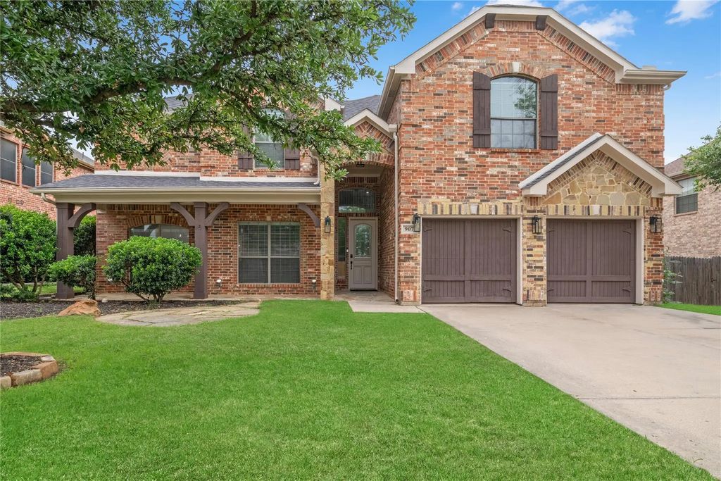 907 Greenfield Court, Kennedale