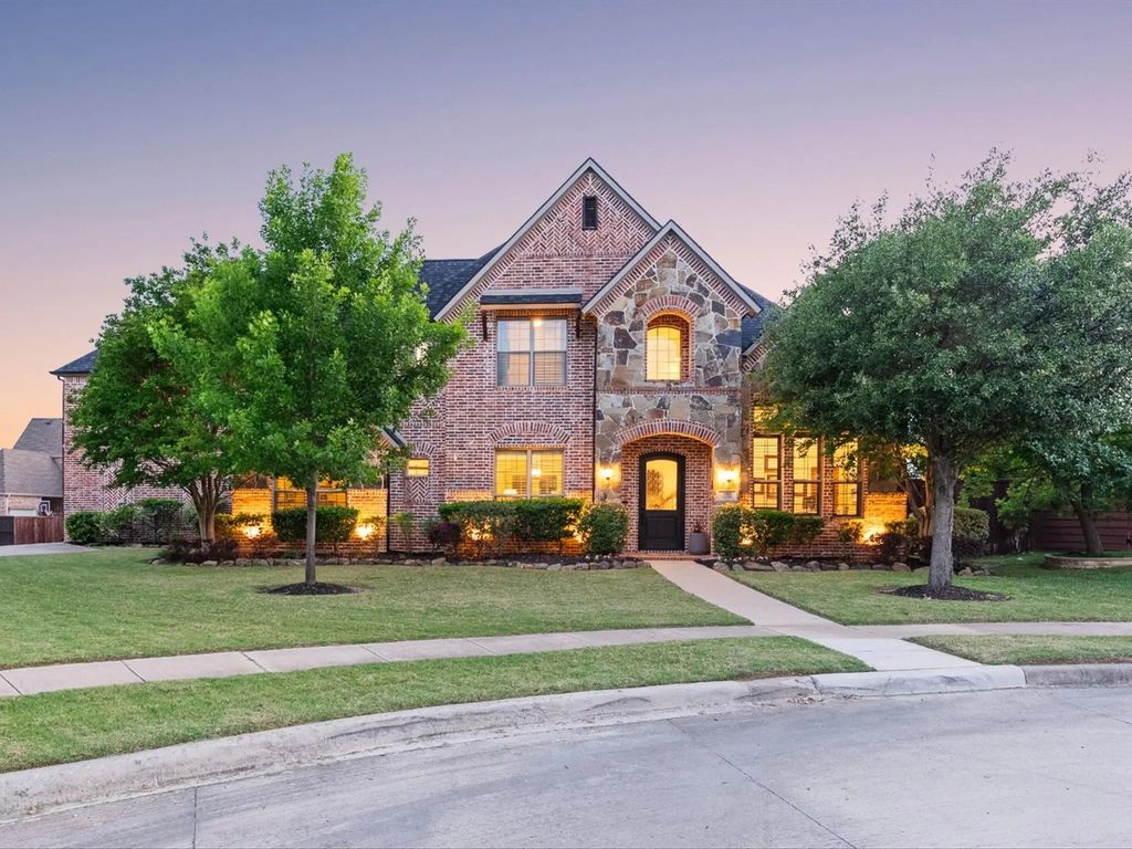 3903 Chevy Chase Lane, Frisco