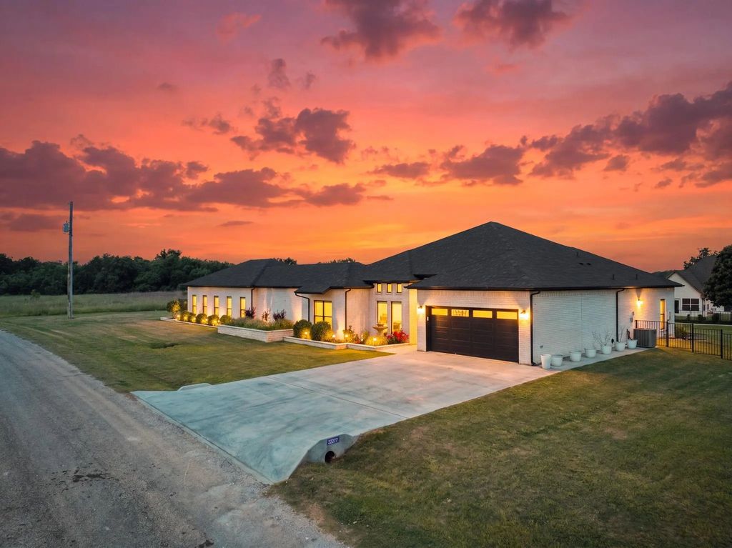 22277 Greenbriar Drive, Whitney