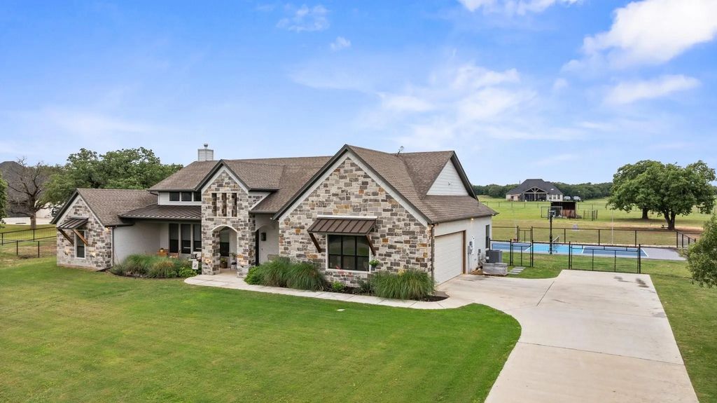 1800 Knox Road, Tolar