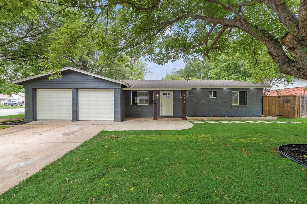 4501 Sabelle Lane, Haltom City