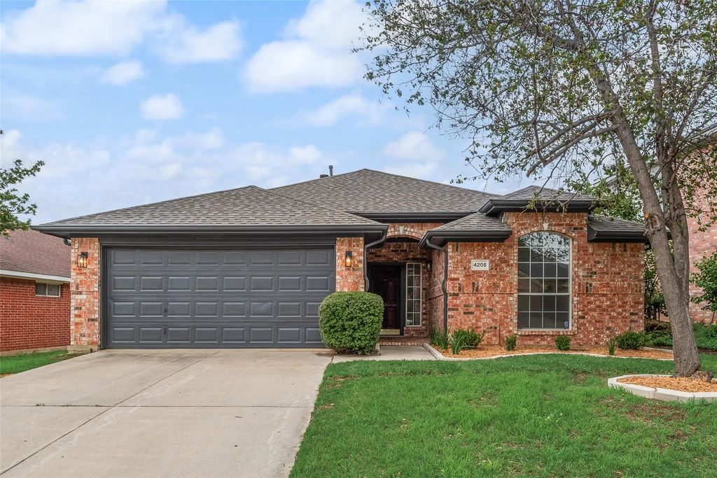 4205 Boulder Park Drive, Fort Worth