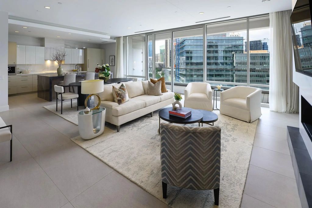 2408 Victory Park Lane 1039, Dallas