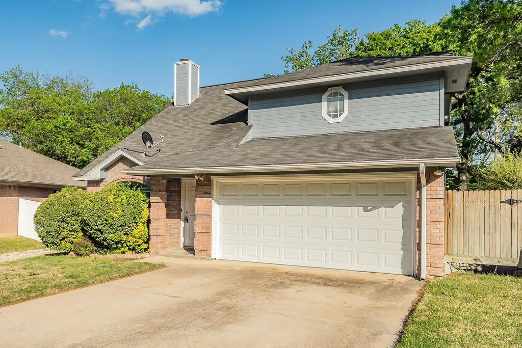 5825 Terra Drive, Arlington
