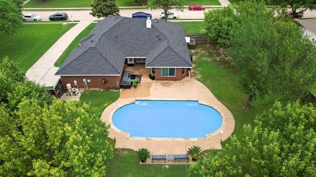 1130 High Knoll Drive, Midlothian