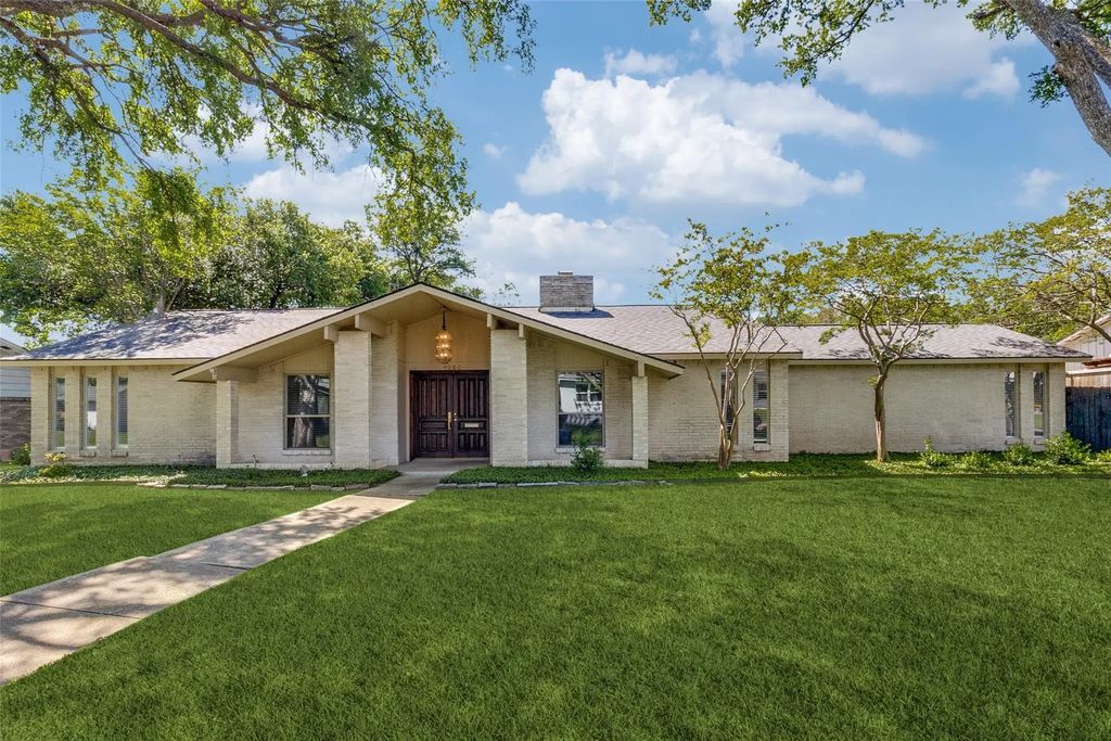 3934 Boca Bay Drive, Dallas