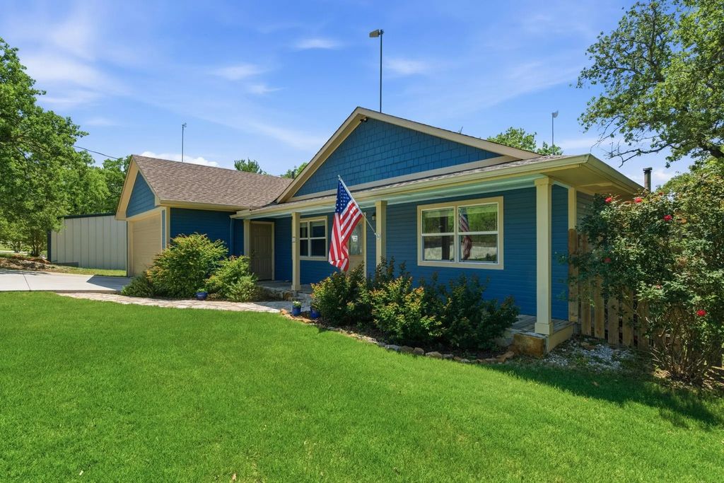 232 El Lago Road, Chico