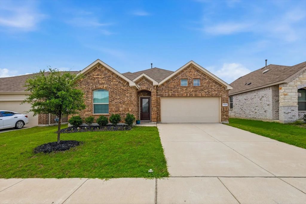 14829 Grey Feather Trail, Fort Worth