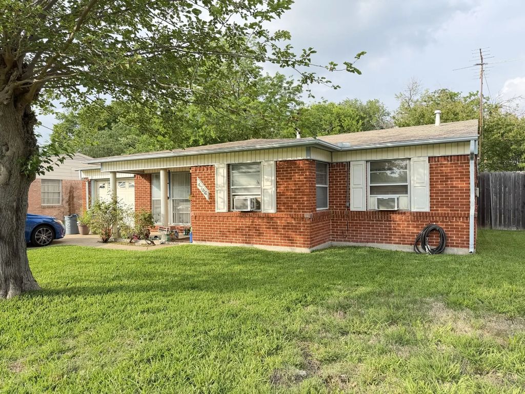 4736 Harper Drive, Mesquite