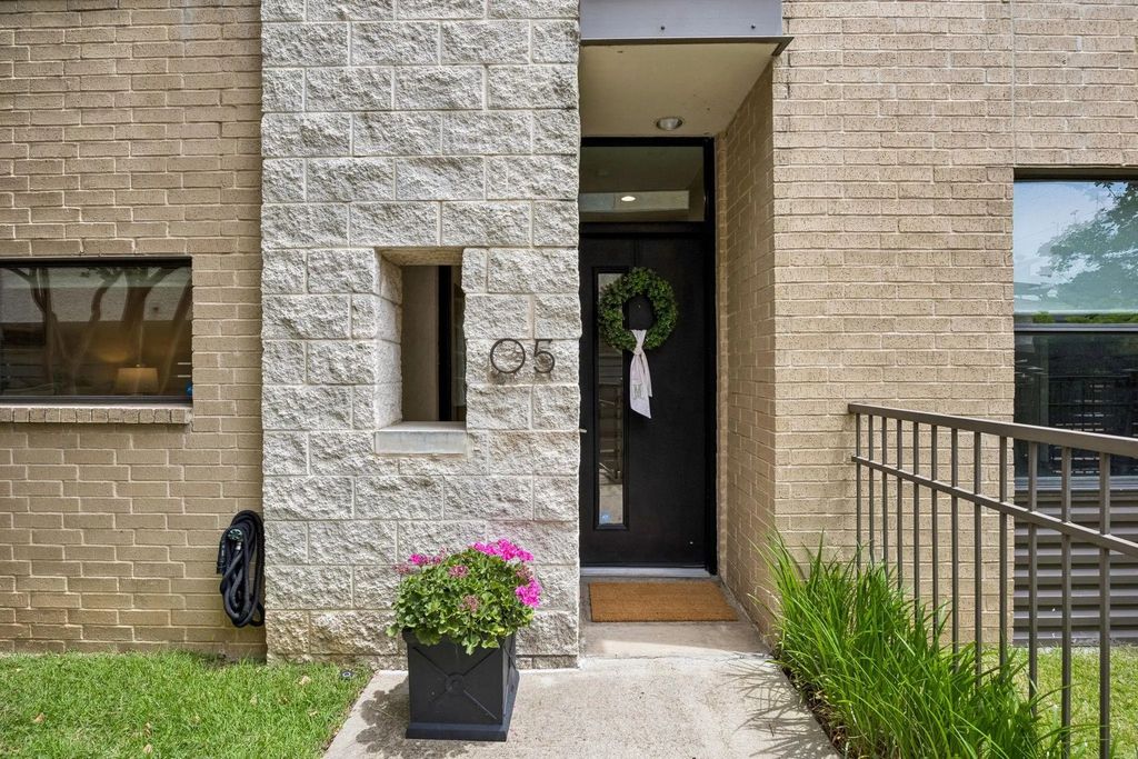 4140 Newton Avenue 5, Dallas