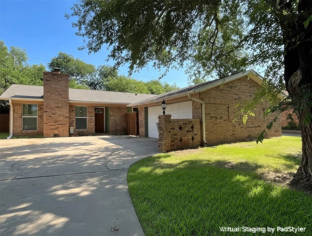 413 Oxford Drive, Sherman